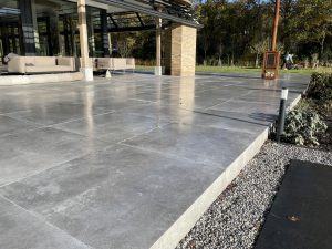 Tuinaanleg Oranjewoude Sierbestrating